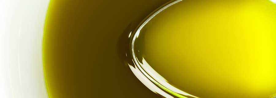 Cuillère d'huile d'olive