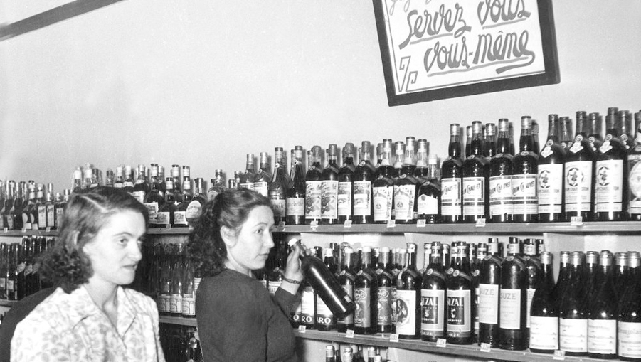 Premier supermarché Goulet-Turpin à Paris en 1948. Source : citeco.fr